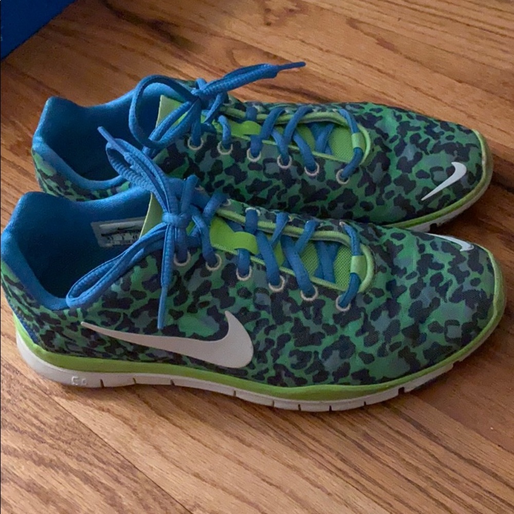 Nike Sneakers Women’s size 8.5